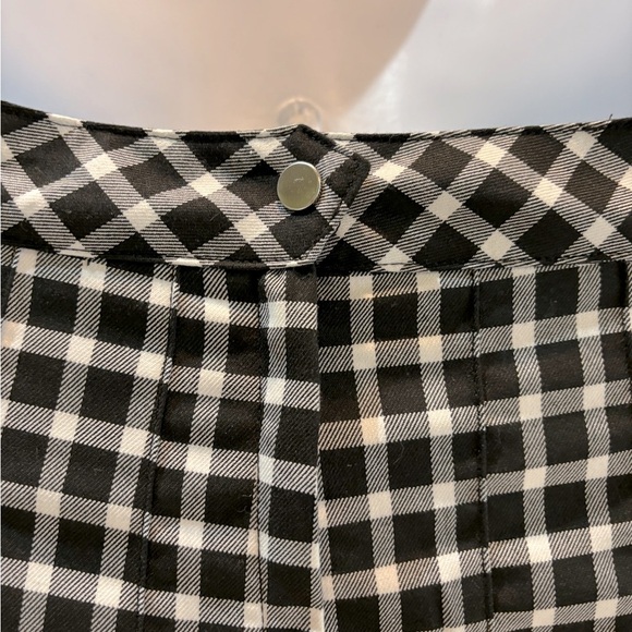Divided H&M Pleated A-Line Skirt Black White Check Plaid - Picture 4 of 5